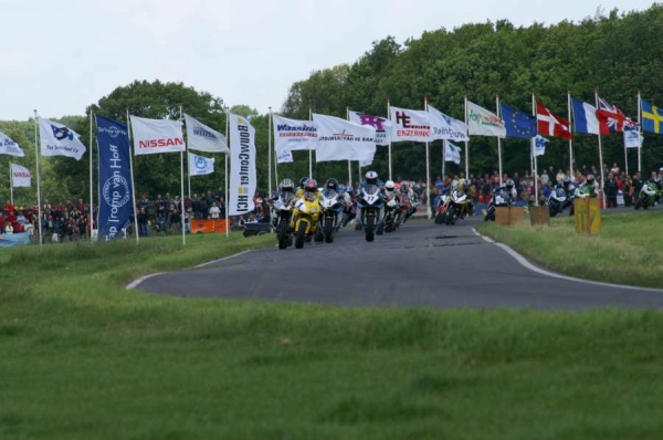 start-finish line to the veldermansdbocht-900 20140210 1539689574